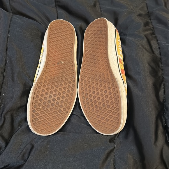 Vans - Picture 3 of 3